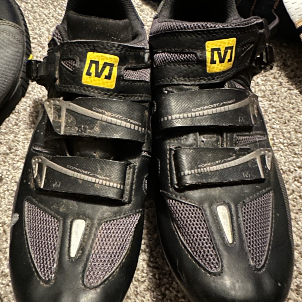 Men's Black Cycling Shoes- Mavic